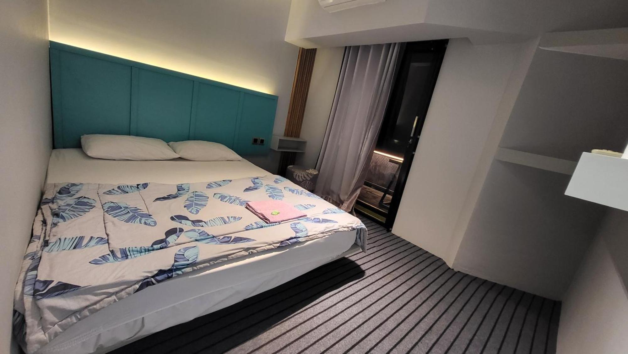 Happy House Bnb Bromo Backpacker Probolinggo Exterior foto